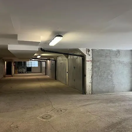 Appartamento In Mezzo Al *